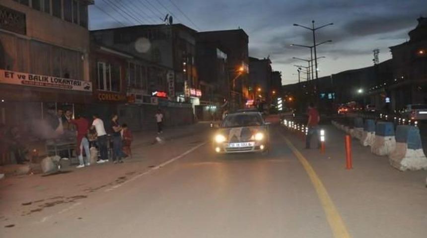 Van Ve Hakkari'de Erken Kutlama (2)