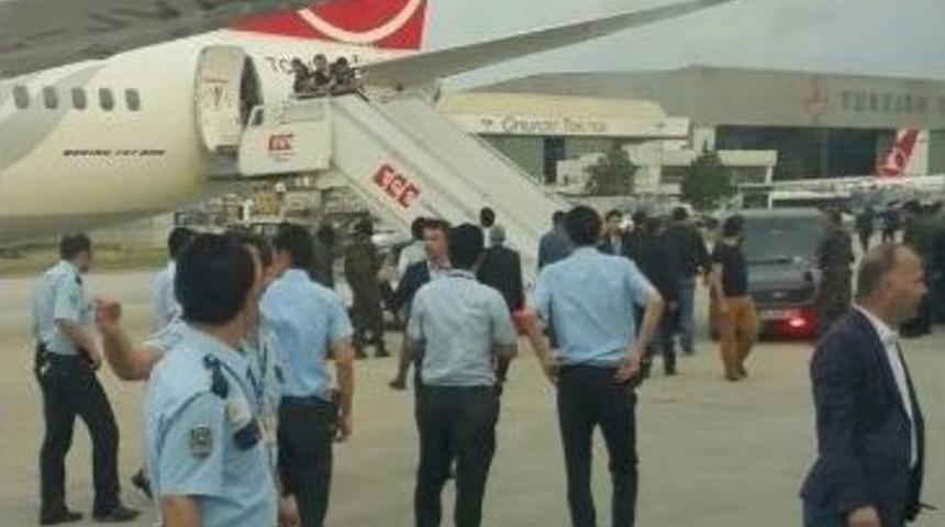 U&ccedil;akta Bomba Paniği Yaşayan Yolcular O Anları Anlattı