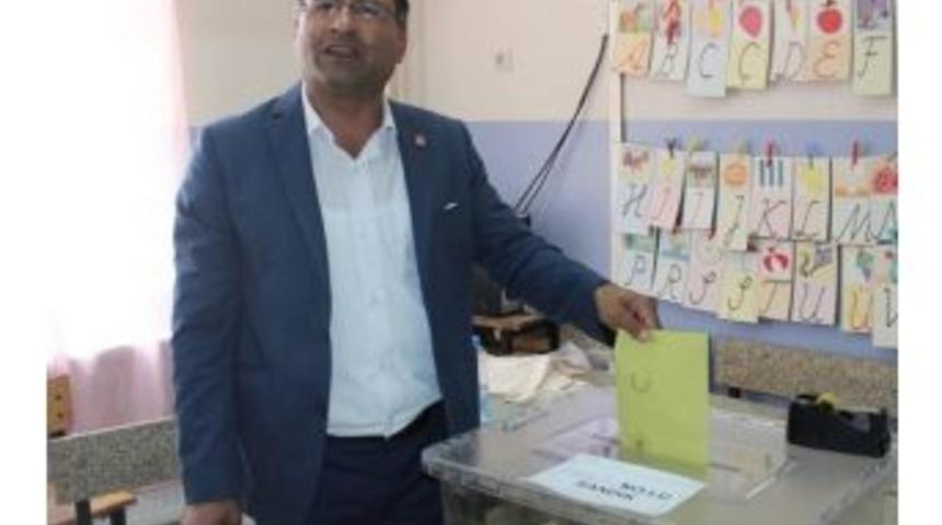 İlk Roman Milletvekili İlk Projesini A&ccedil;ıkladı