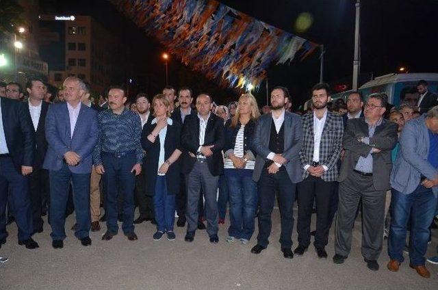 Bakan Işık Se&ccedil;imi Değerlendirdi 1