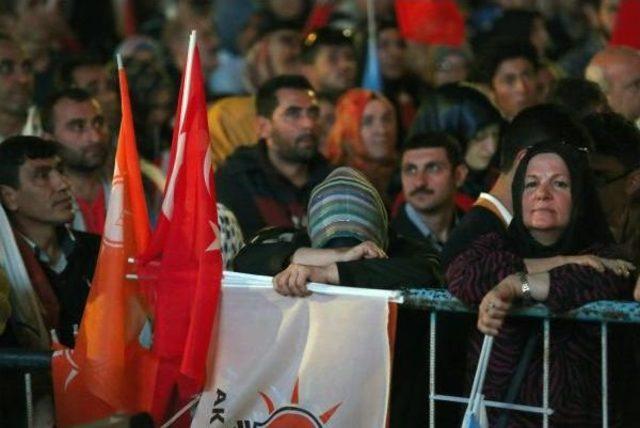 Başbakan Davutoğlu, Balkon Konuşması Yaptı - Fotoğraflar