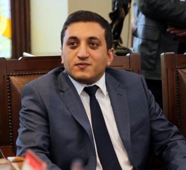 Hatay da Ak Parti 5, Chp 4, Mhp 1 Milletvekili &Ccedil;ıkarttı 2