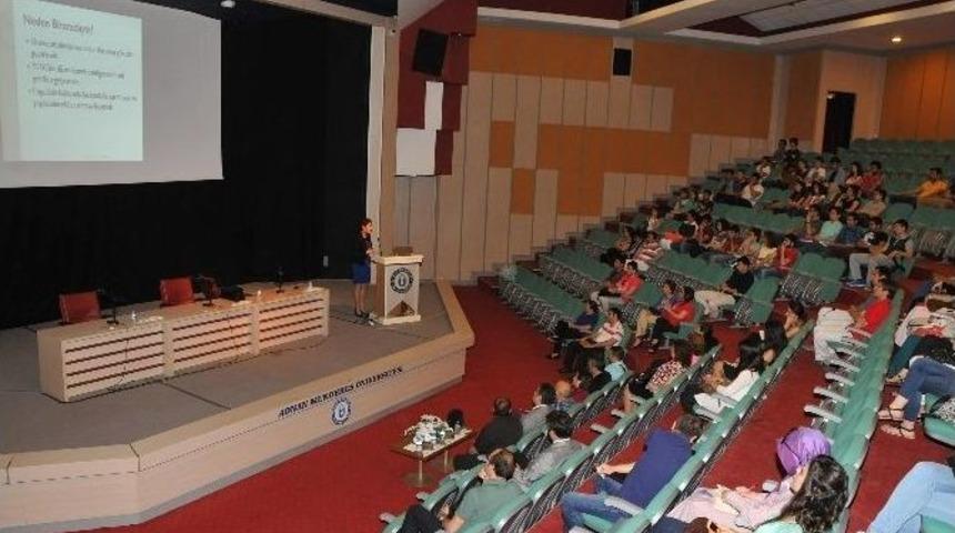 Ad&uuml;&rsquo;den &lsquo;&uuml;niversitelerde Engellilere Y&ouml;nelik Farkındalık&rsquo; Konferansı