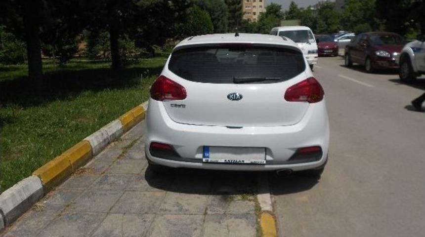 İzmit&rsquo;te Hatalı Parka Ge&ccedil;it Yok