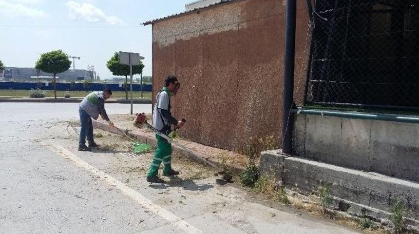 Sanayi Mahallesinde &Ccedil;evre D&uuml;zenlemesi Yapıldı