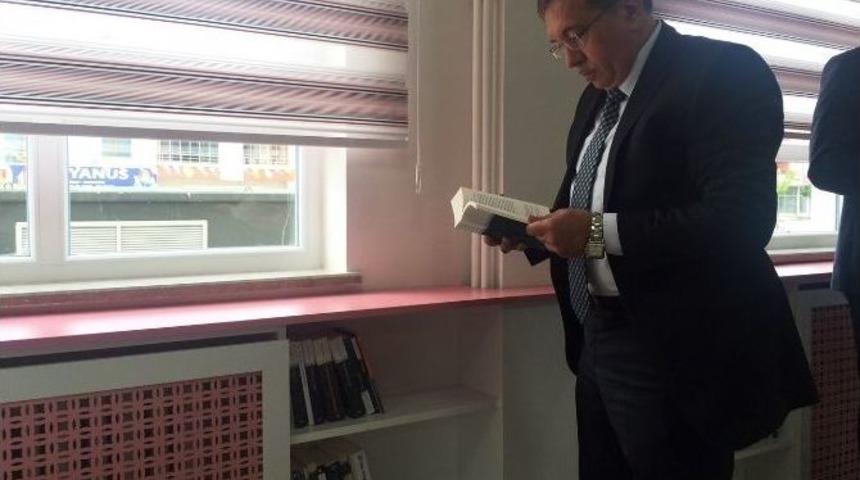 Başkan &Ccedil;etin, Fen Lisesinin K&uuml;t&uuml;phane A&ccedil;ılışını Yaptı