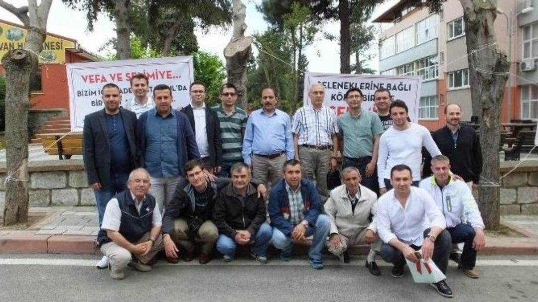 Yıllar &Ouml;nce Mezun Oldukları Okullarında Bir Araya Geldiler