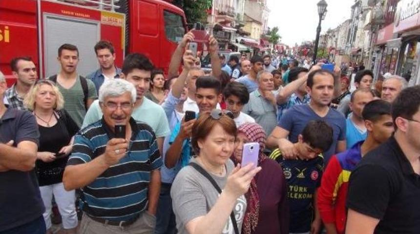Edirne&rsquo;De Bombalı Sanılan Ş&uuml;pheli Paket Boş &Ccedil;ıktı