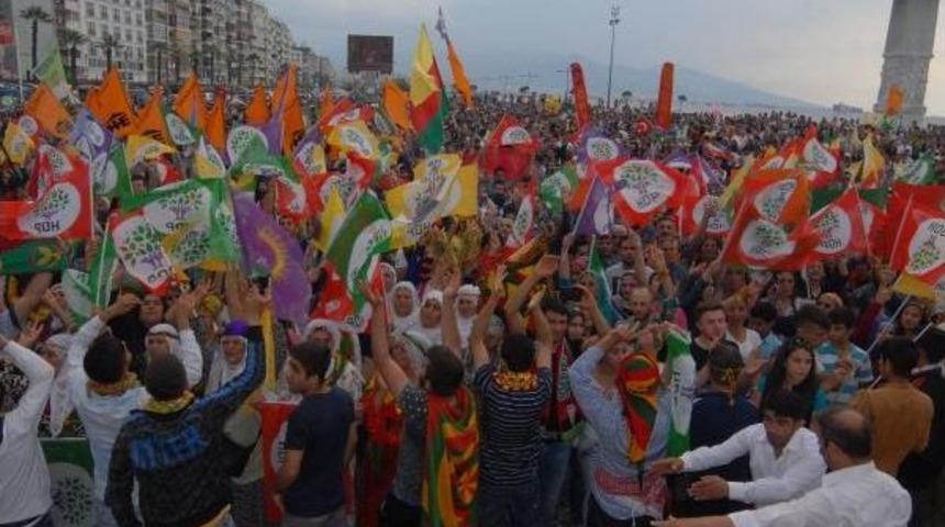 Hdp G&uuml;ndoğdu Meydanı'nda Se&ccedil;in Sonrası Miting