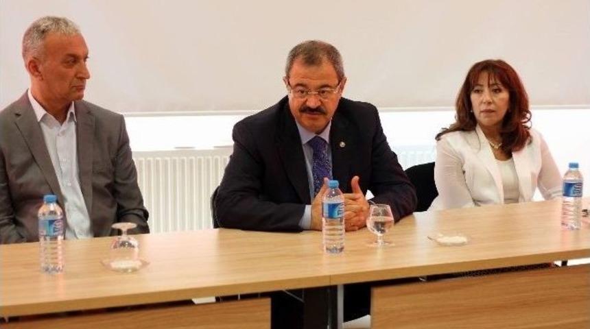 &Ouml;ğrencilere Meslek Se&ccedil;imi &Ouml;nerisi