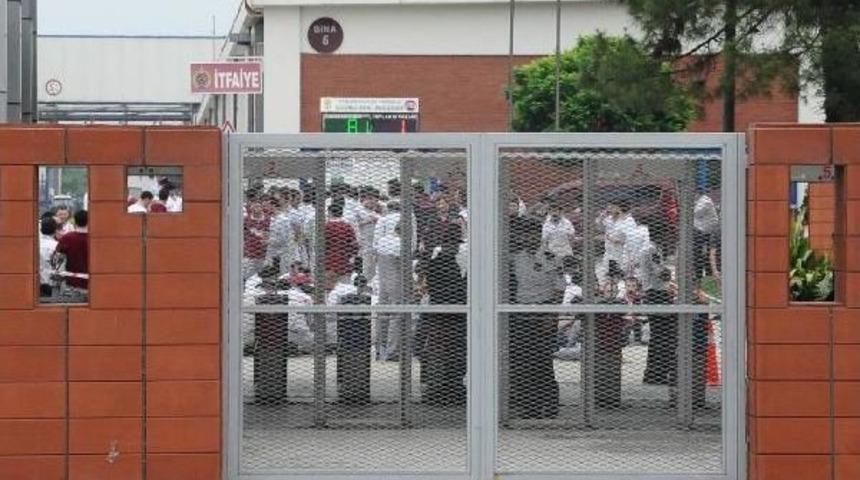 Bursa'da Otomotiv Fabrikalarında Gerginlik