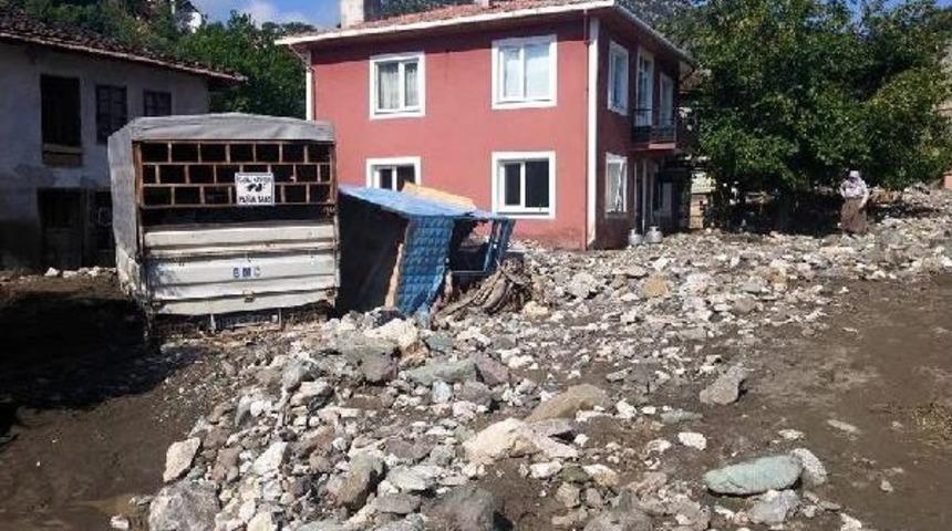 Kargı'da Sel