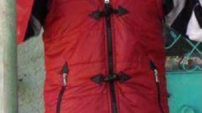 G&uuml;vercini &Ccedil;aldığını &Ouml;ne S&uuml;rd&uuml;ğ&uuml; Genci Bı&ccedil;akla &Ouml;ld&uuml;rd&uuml;