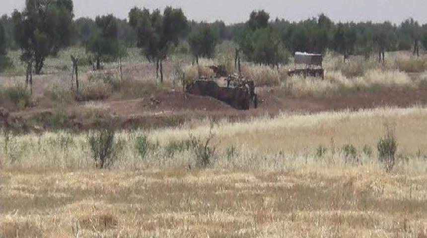 Sınırda &Ccedil;atışmalar S&uuml;r&uuml;yor, Tedbirler En &Uuml;st Seviyeye &Ccedil;ıkarıldı