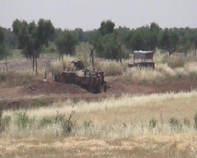 Sınırda &Ccedil;atışmalar S&uuml;r&uuml;yor, Tedbirler En &Uuml;st Seviyeye &Ccedil;ıkarıldı 1