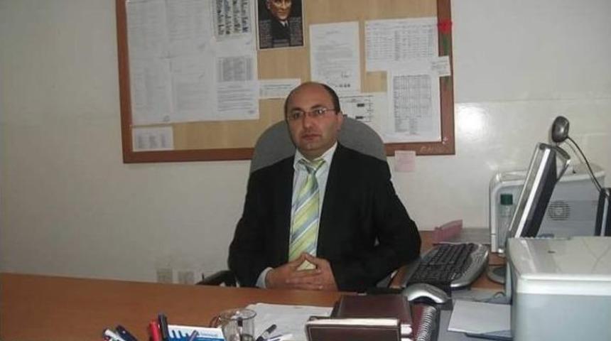 &Ccedil;alışma Odasında Uyuyakalan &Ouml;ğretmen Yangında Hayatını Kaybetti