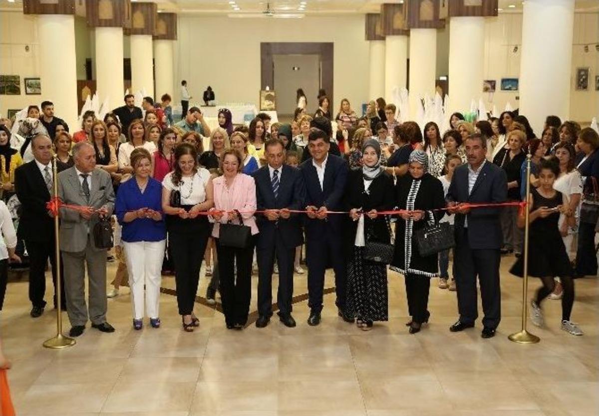 Şehitkamilli Hanımların 5. Geleneksel Resim Sergisi A&ccedil;ıldı