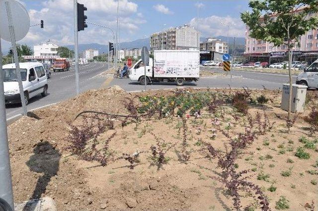 Kadıköy Mahallesi’nde Yaz Hazırlıkları Sürüyor