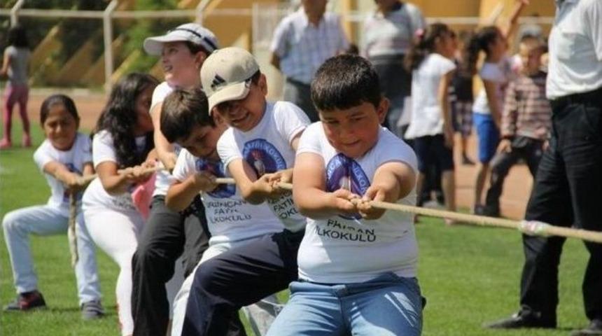Fiziksel Etkinlik Yarışmaları Yapıldı