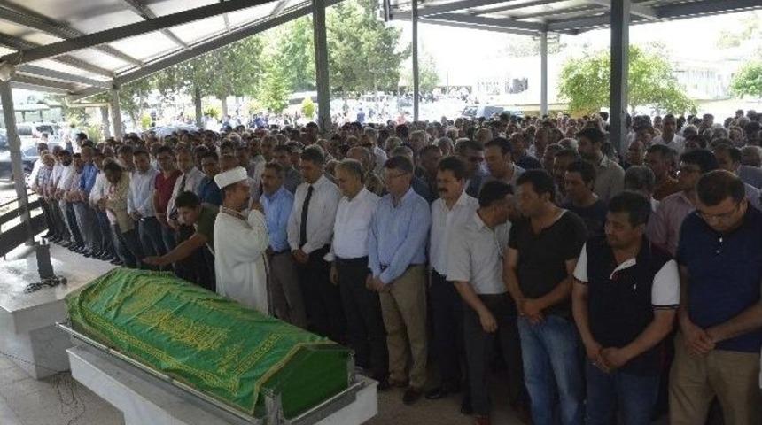 Fikret Yeni Ağabeyini Kaybetti