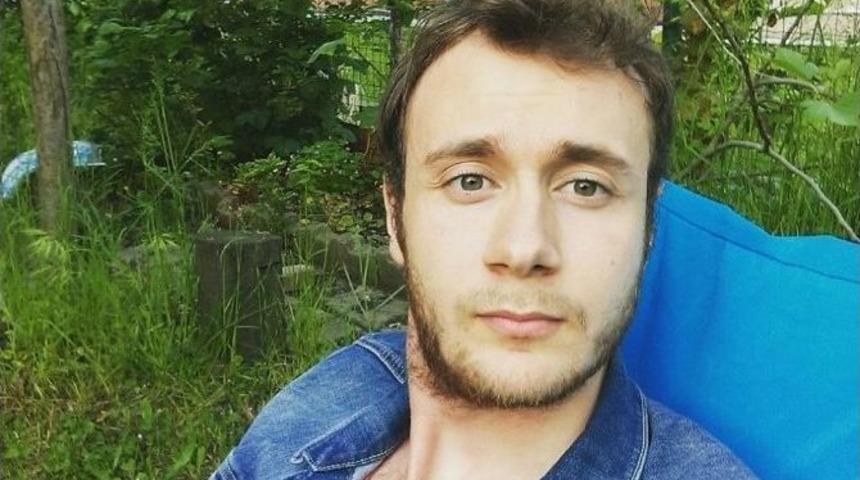 Annesini &Ouml;ld&uuml;ren Şahıs İntihar Etmek İstedi