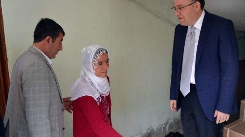 &Ouml;ld&uuml;r&uuml;len Muhtarın Yerine Eşi Se&ccedil;ildi