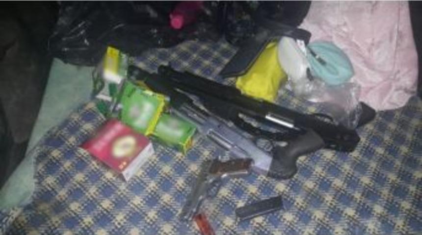 Diyarbakır&rsquo;da 8 Kişi Daha G&ouml;zaltına Alındı