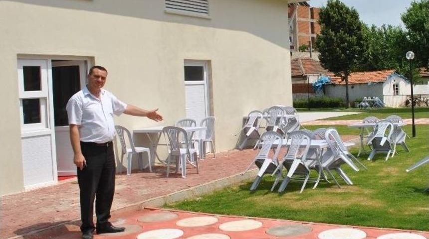 İncirliova&rsquo;nın Eski Başkanları Parklarda Yaşatılacak