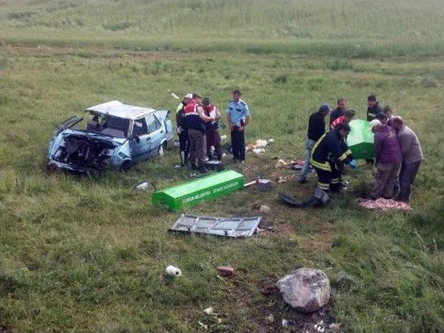 Mezuniyet Töreni Yolunda Kaza: 3 Ölü, 3 Yaralı