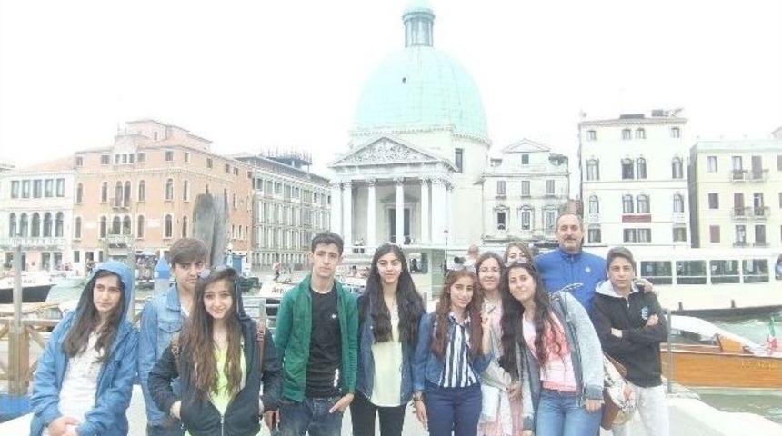 Vanlı &Ouml;ğrenciler Avrupa&rsquo;da