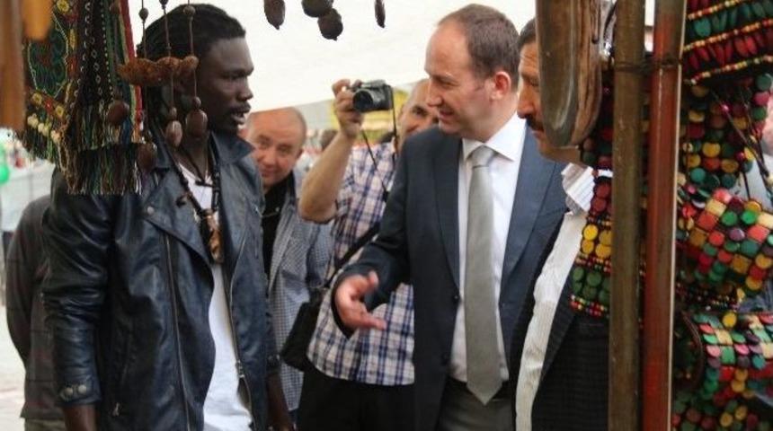 Demirci&rsquo;de Mezuniyet Şenlikleri Başladı