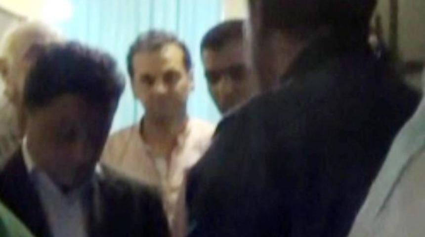 Iğdır'da Milletvekili &Ccedil;ıkaramayan Mhp Ve Chp'li Azeriler Arasında Gerginlik