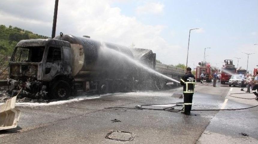 Tır, Lpg Y&uuml;kl&uuml; Tankere &Ccedil;arptı: 1 &Ouml;l&uuml;