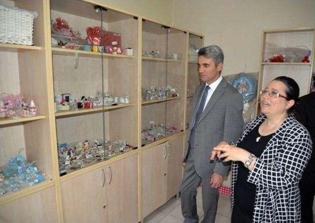 Bolu Valisi Aydın Baruş, Hastaneleri Ziyaret Etti