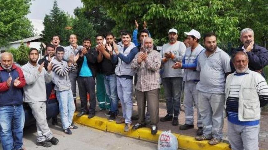 'toplum Yararına Program' Kapsamında &Ccedil;alışmaları Sone Eren Iş&ccedil;ilerden Protesto