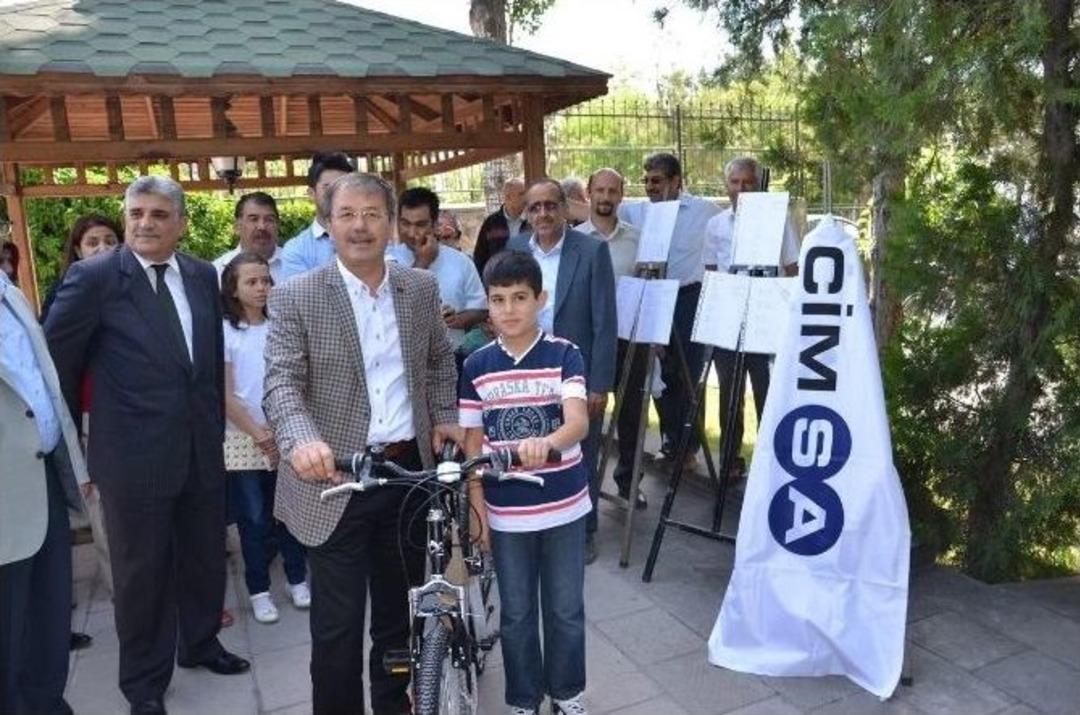 &Ccedil;evreci &Ccedil;ocuklara Bisiklet