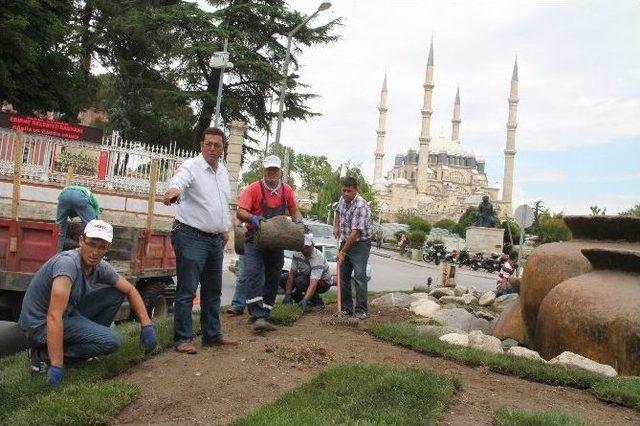 Edirne Belediyesi Süs Havuzlarını Yeniliyor