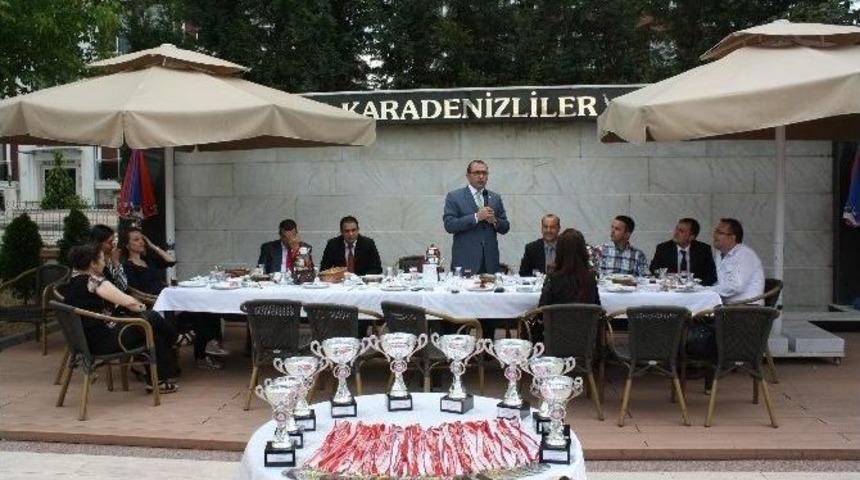 Edirne İstiklal Ortaokulu&rsquo;nun Kupa Yılı