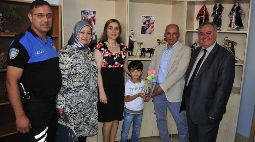 Karaman&rsquo;da El Sanatları Karma Resim Sergisi A&ccedil;ıldı