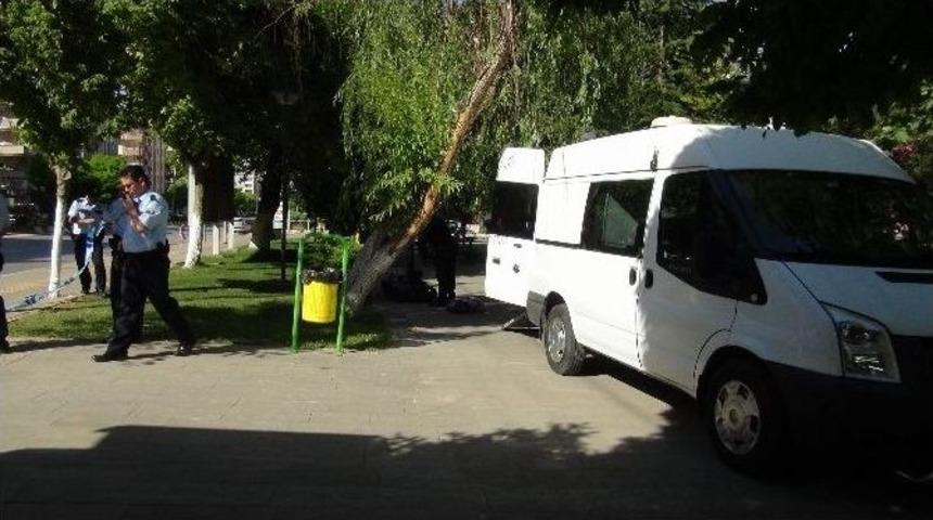 Gaziantep&rsquo;te Ş&uuml;pheli &Ccedil;anta Paniği