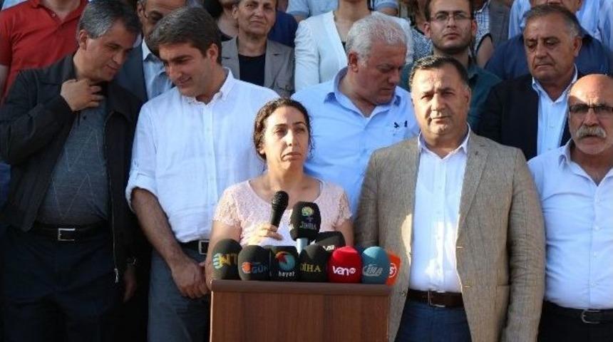 Dbp, Chp Ve Stk&rsquo;lardan Diyarbakır&rsquo;daki Olaylara İlişkin A&ccedil;ıklama