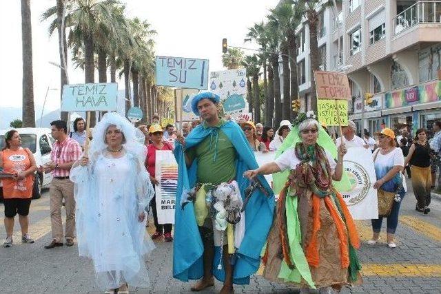 Marmaris’te Doğaya Saygı Yürüyüşü