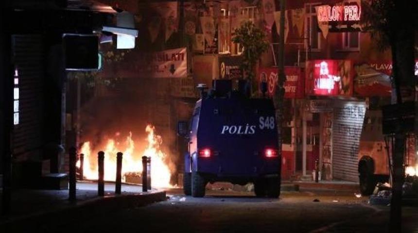 Okmeydanı'nda Molotoflu Gece...