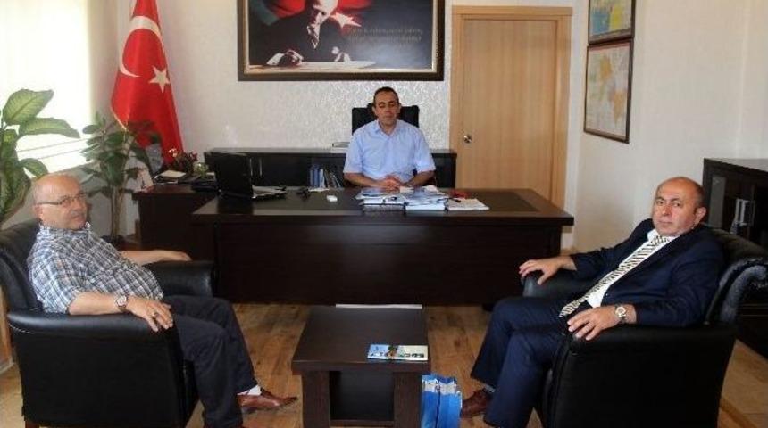 Okur, G&ouml;revine D&ouml;nd&uuml;