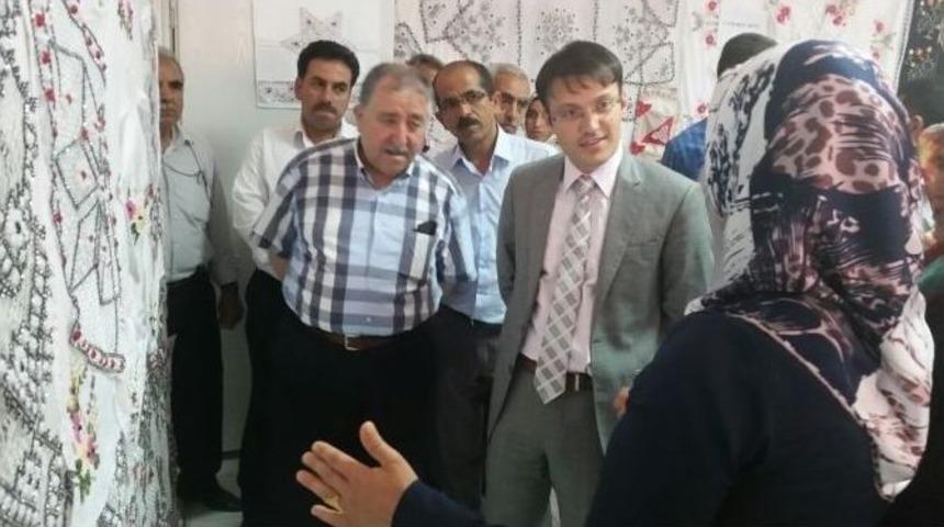 Halk Eğitim Merkezi&rsquo;nde Yıl Sonu Sergisi