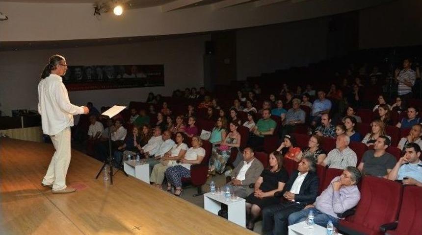 &Ccedil;iğli,&ldquo;nazım&rsquo;la Nazım&rsquo;ca&ldquo; Gecesinde Buluştu