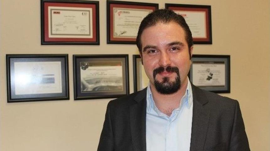 (&ouml;zel Haber) Lys Gecesi Sakin M&uuml;zik Dinleyin