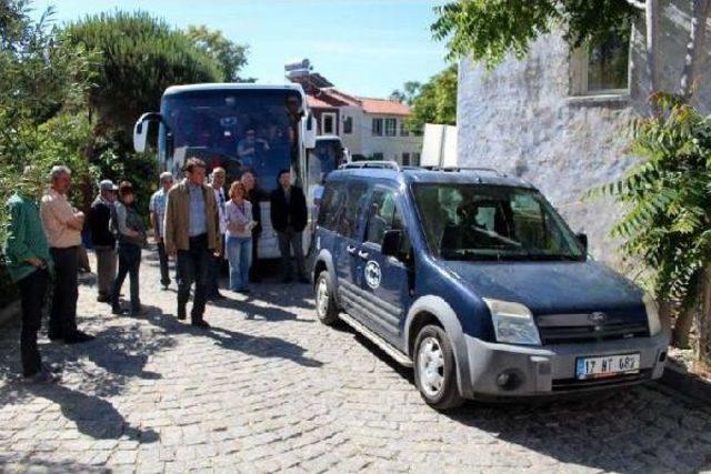 Bozcaada'da Devrim Gibi Trafik Kararları