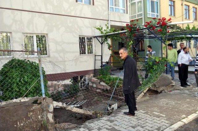 Suriyeli Baba- Kız Kayseri&rsquo;De Su Basan Bodrumda Can Verdi 1