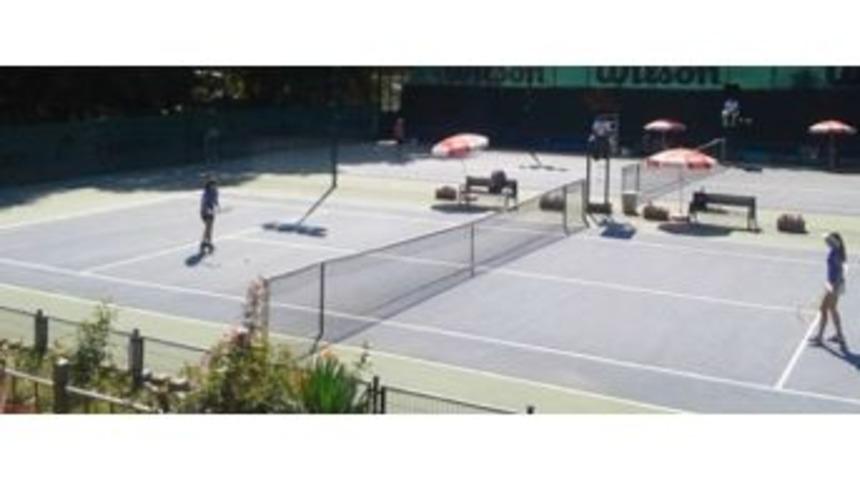 Karaelmas Festivali &Ccedil;er&ccedil;evesinde Tenis Turnuvası D&uuml;zenleniyor